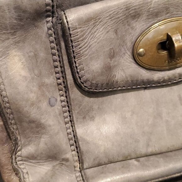 FOSSIL Vintage Revival Leather Crossbody - Picture 5 of 14